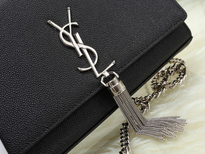 Amelia - YSL Bag - 3552