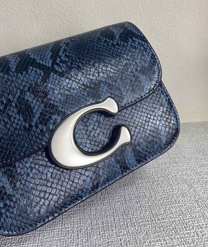 Amelia-i CAH Bags - 024