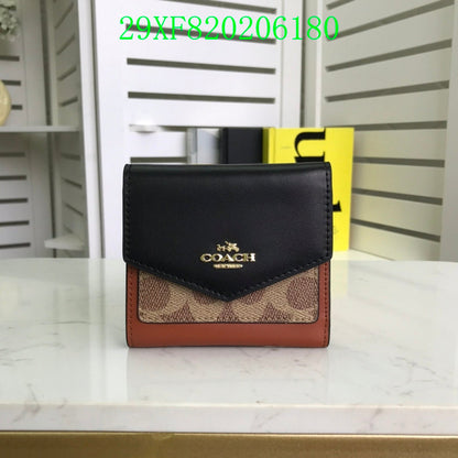 Amelia - CAH Wallet - 025