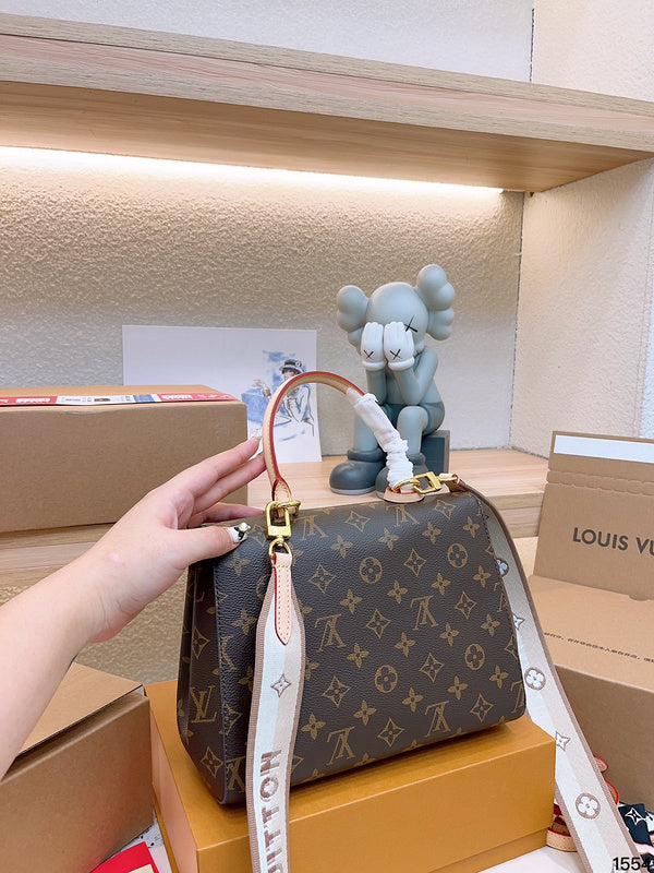 Amelia - LV Bags - 14485