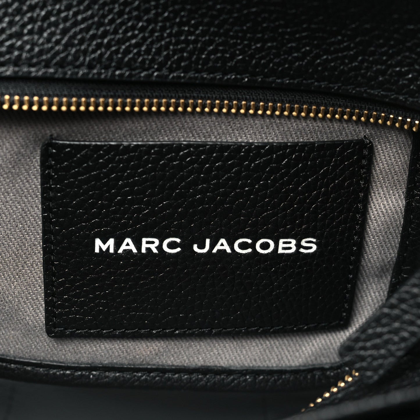 Marc Jacobs Grained Calfskin Small The Tote Bag Black