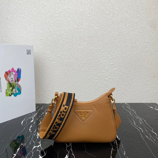 Amelia- PRDA  LUXURY BAGS - 828