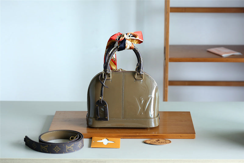 Amelia - LOV Lady Bags - 1937