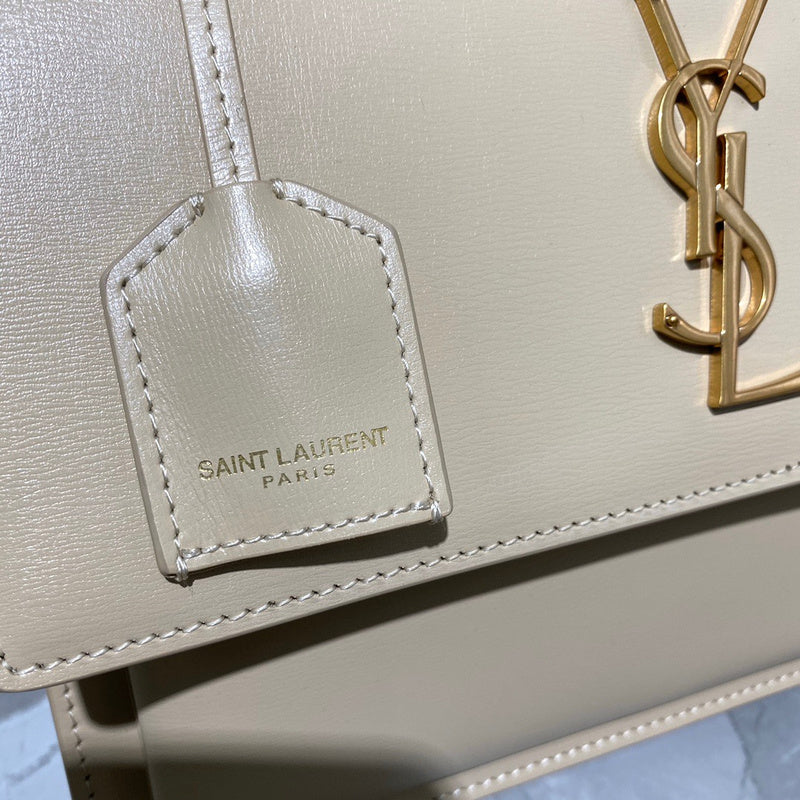 Amelia - YSL Bag - 4113