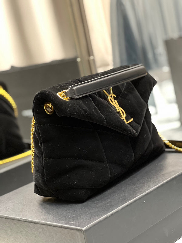 Amelia - YSL Bag - 3906