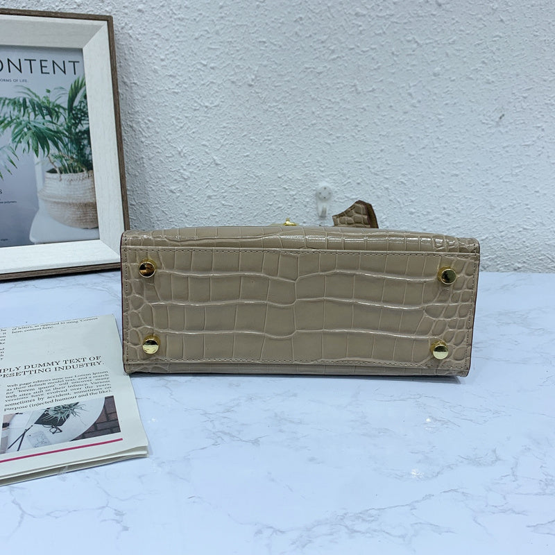 LO - HMS Luxury Bags - 471