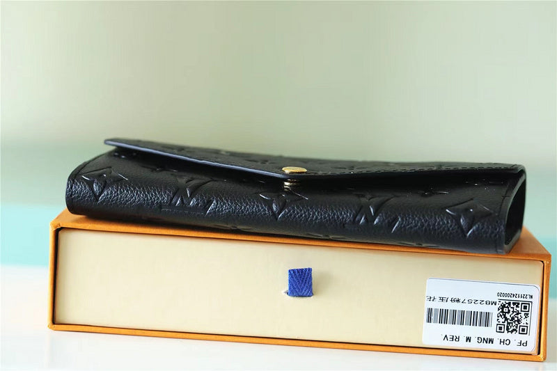 Fan Fashion Lu-Vi bags - 8751