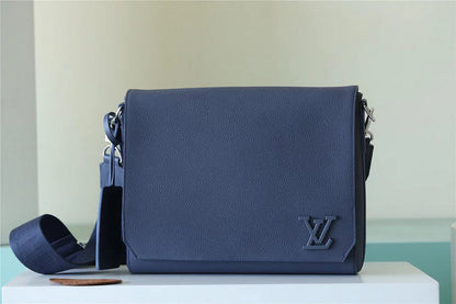 Fan Fashion Lu-Vi bags - 10313