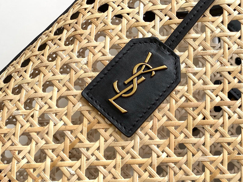 Amelia - YSL Bag - 3603
