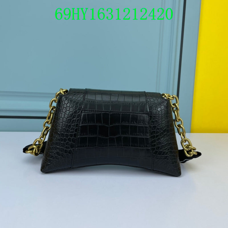 Amelia - BGA Bags - 1952