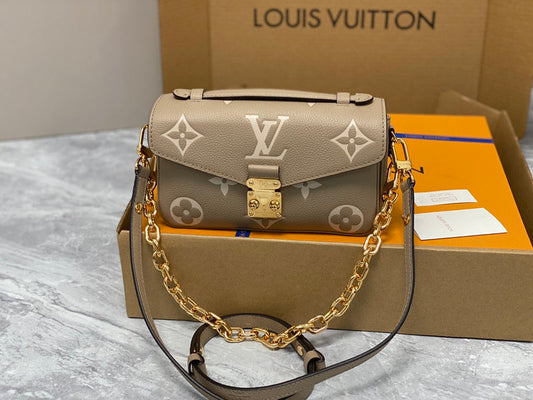 Amelia - LV Bags - 15187