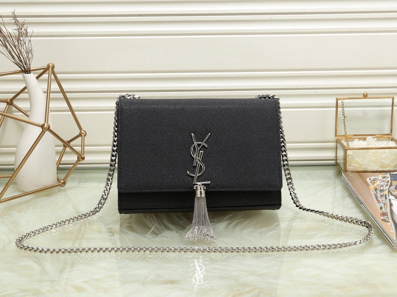 Amelia - YSL Bag - 3552