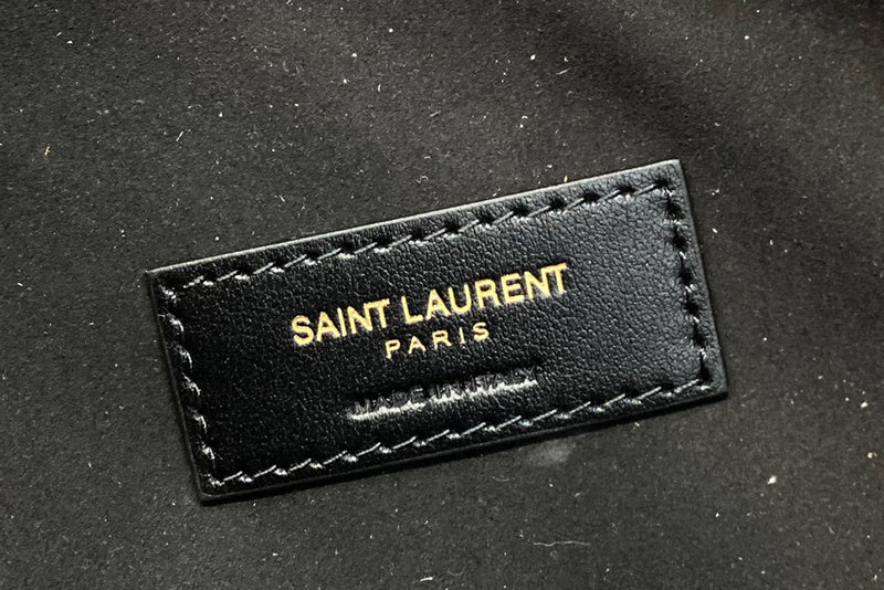 Amelia - YSL Bag - 2052