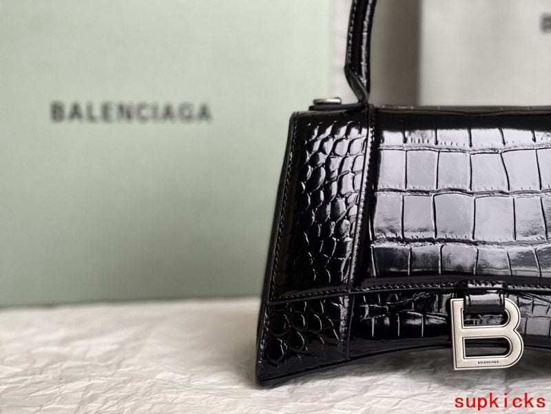 Amelia- BG Hourglass Bags - 011