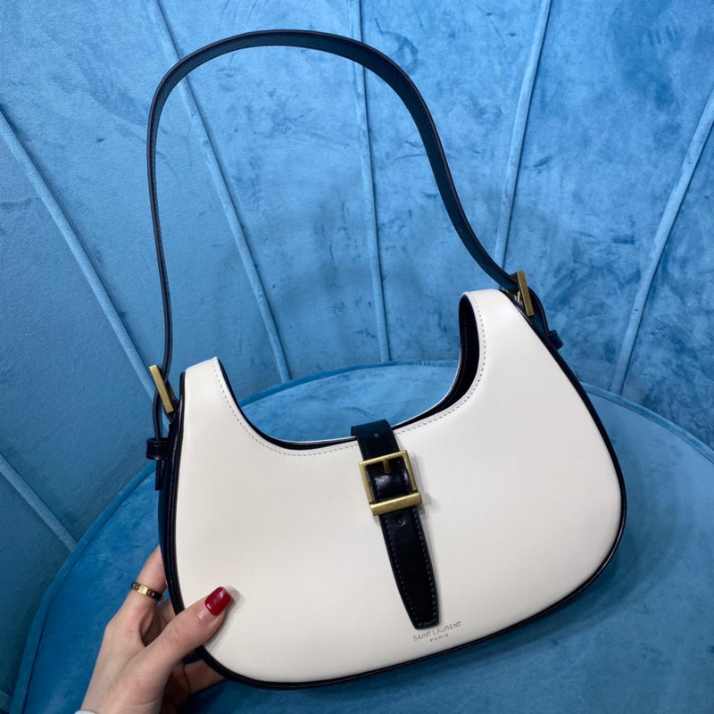 Amelia - YSL Bag - 2126