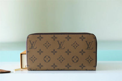 Fan Fashion Lu-Vi bags - 8726