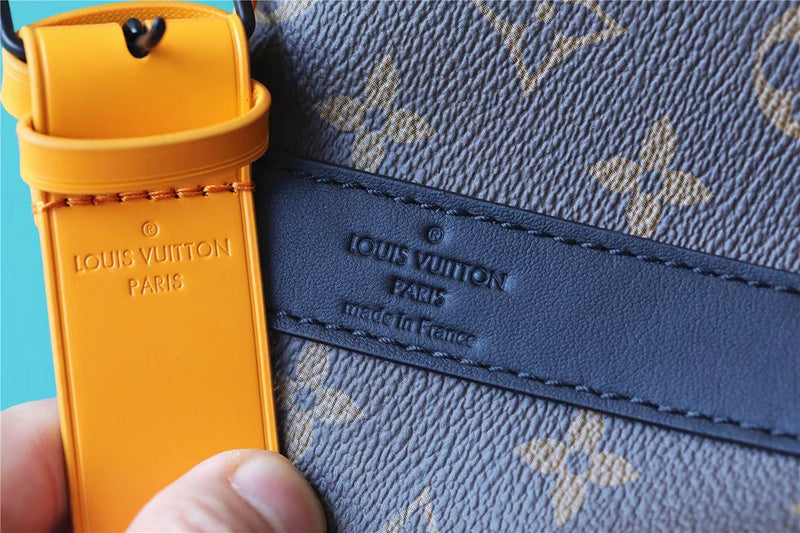 Fan Fashion Lu-Vi bags - 11140