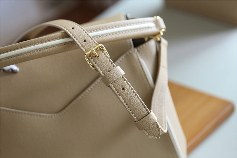Amelia - LOV Lady Bags - 1800