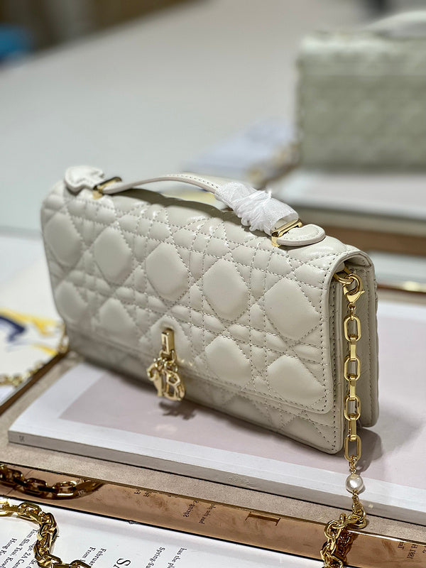Amelia-LAON - DOR Bags - 137