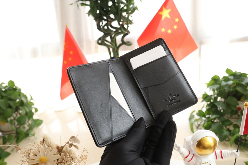 Fan Fashion Lu-Vi bags - 17597