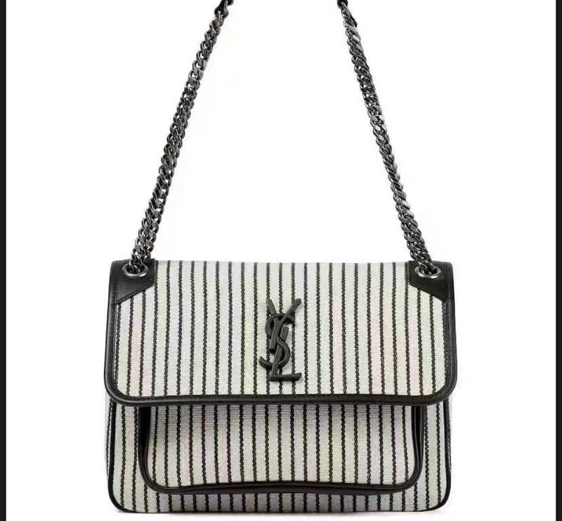 Amelia - YSL Bag - 3662