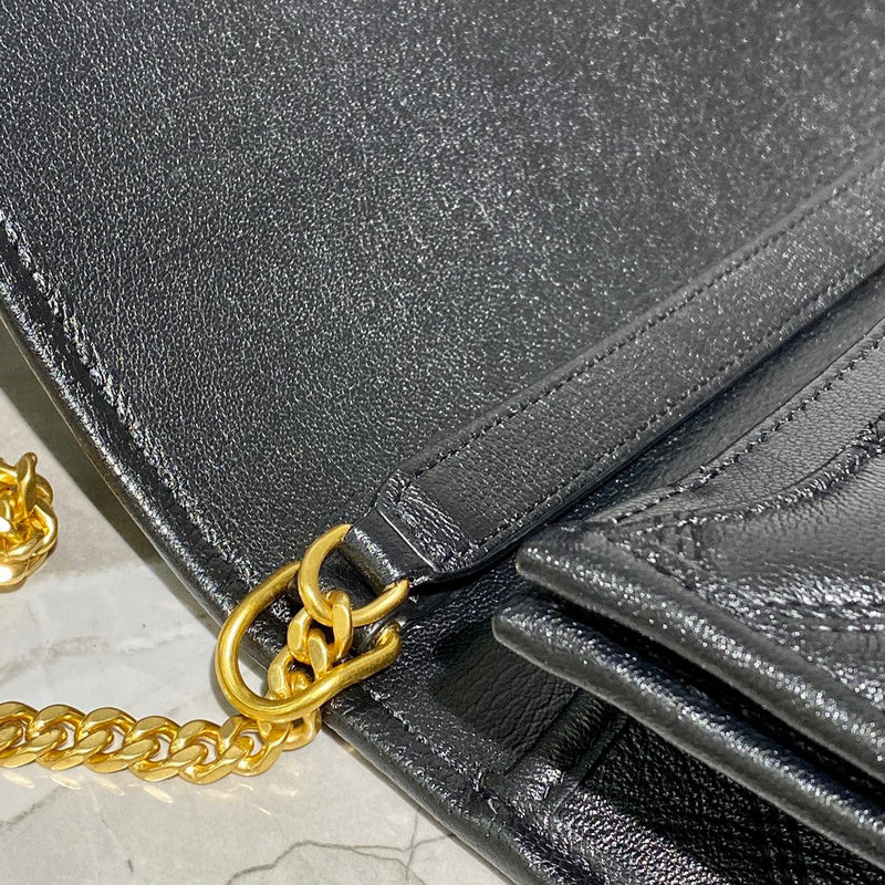 Amelia - YSL Bag - 4120