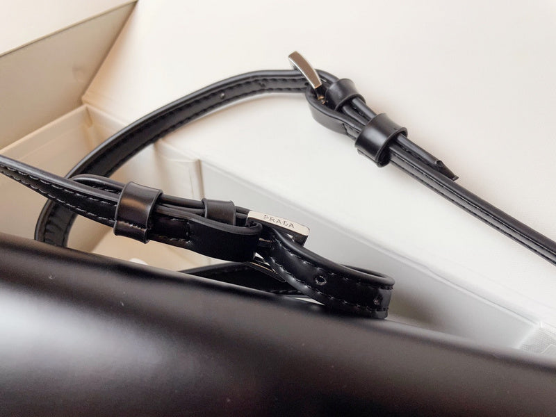 Amelia- PRDA  LUXURY BAGS - 580