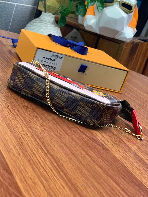 Amelia- LOV  Luxury  Wallets - 527