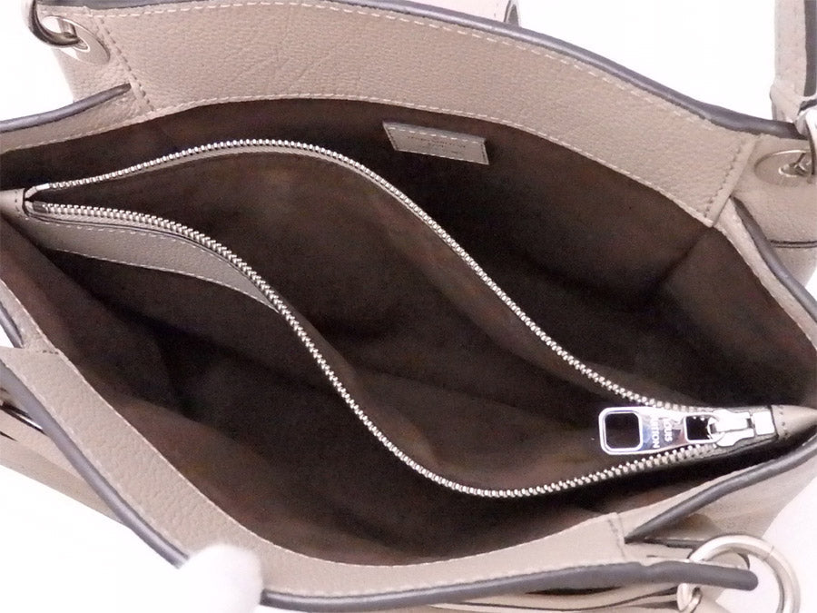 Louis Vuitton Shoulder Bag Monogram Mahina Sable