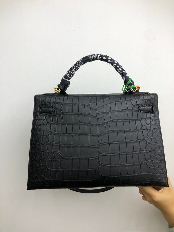 Amelia - HMS Bags - 1613