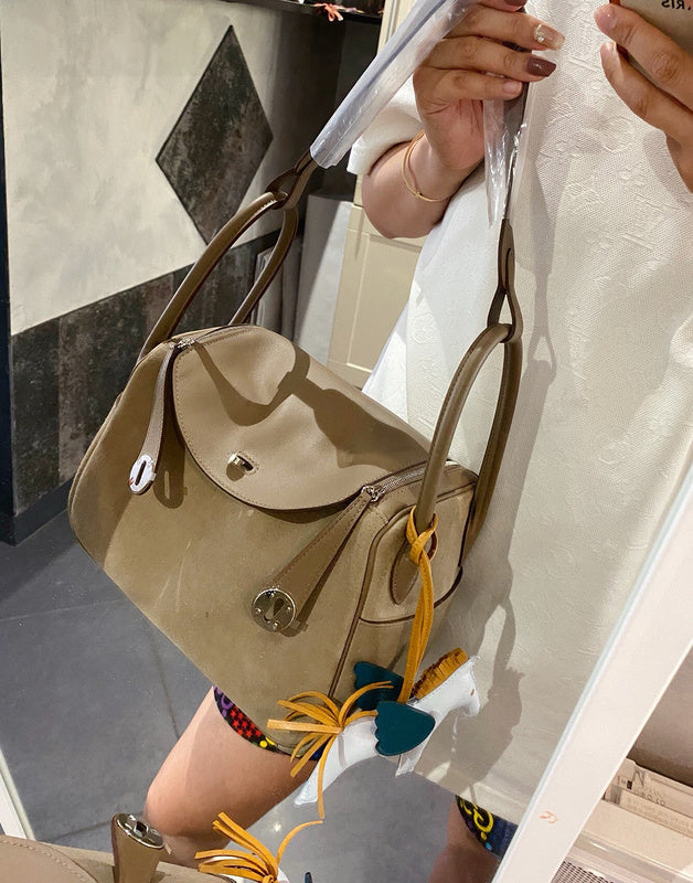 Amelia - HMS Bags - 1537