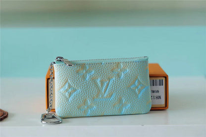 Fan Fashion Lu-Vi bags - 8852