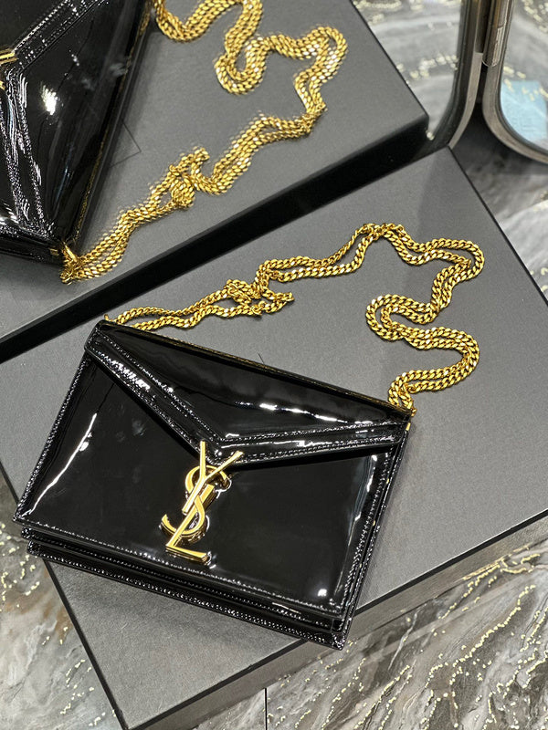 Amelia - YSL Bag - 3974