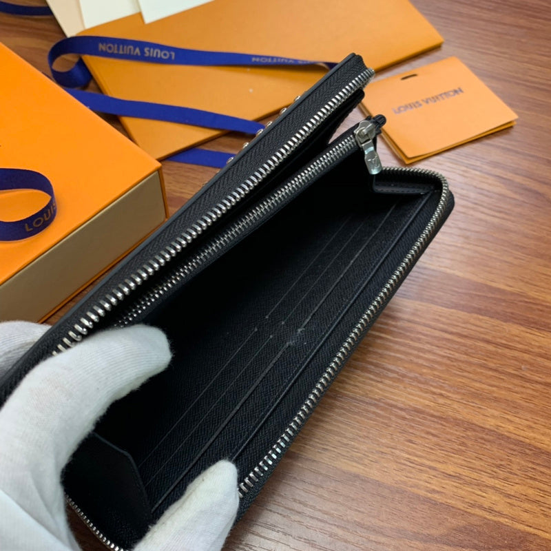 Amelia- LOV  Luxury  Wallets - 566