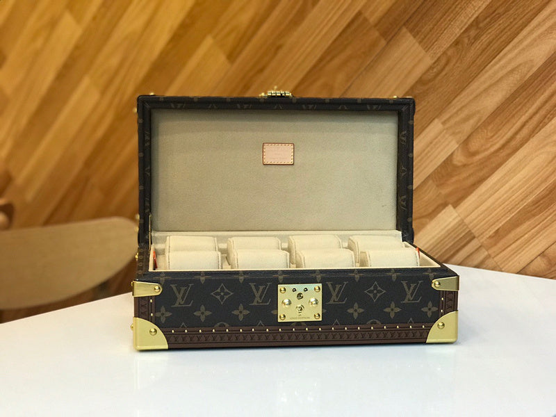 Fan Fashion Lu-Vi bags - 9499