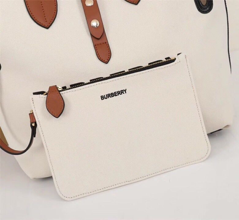 Burberry Bags - Bagsattire   181