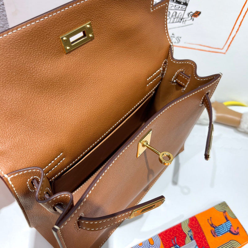 Amelia - HMS Bags - 1690