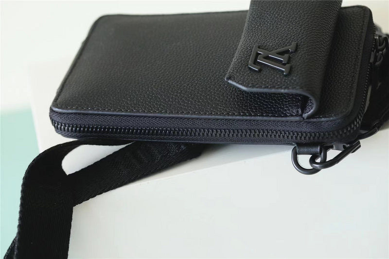 Fan Fashion Lu-Vi bags - 9976
