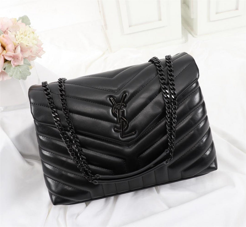 Amelia - YSL Bag - 2852