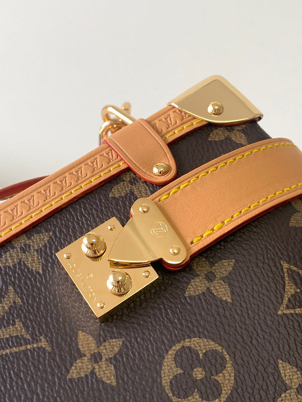Amelia's Bag Gallery - LOV Bags - 830