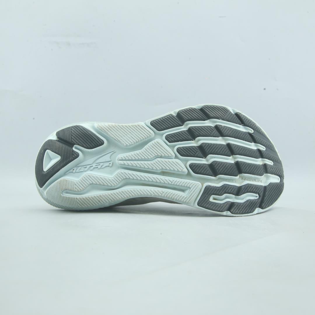 ALTRA  EXPERIENCE FLOW