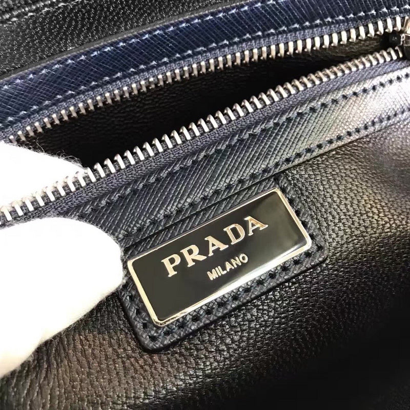 Amelia - PD Wallets - 012