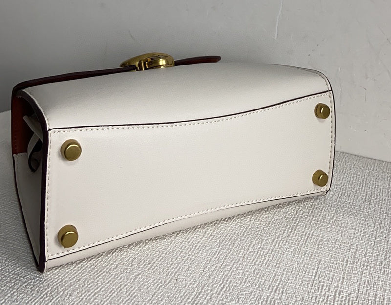 Amelia-i CAH Bags - 048