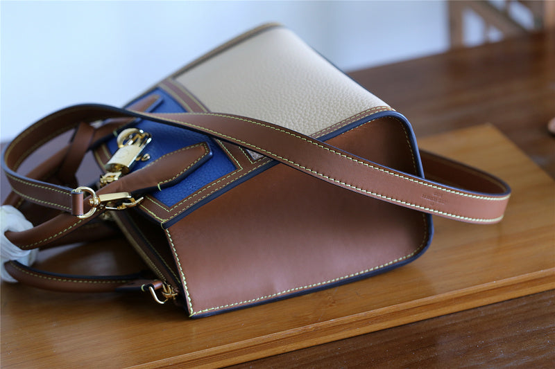 Fan Fashion Lu-Vi bags - 8036