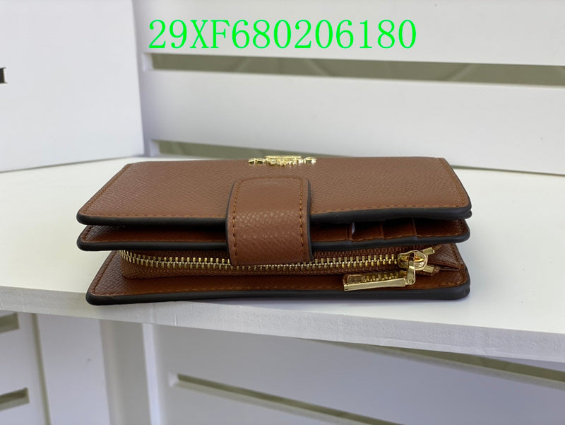 Amelia - CAH Wallet - 037