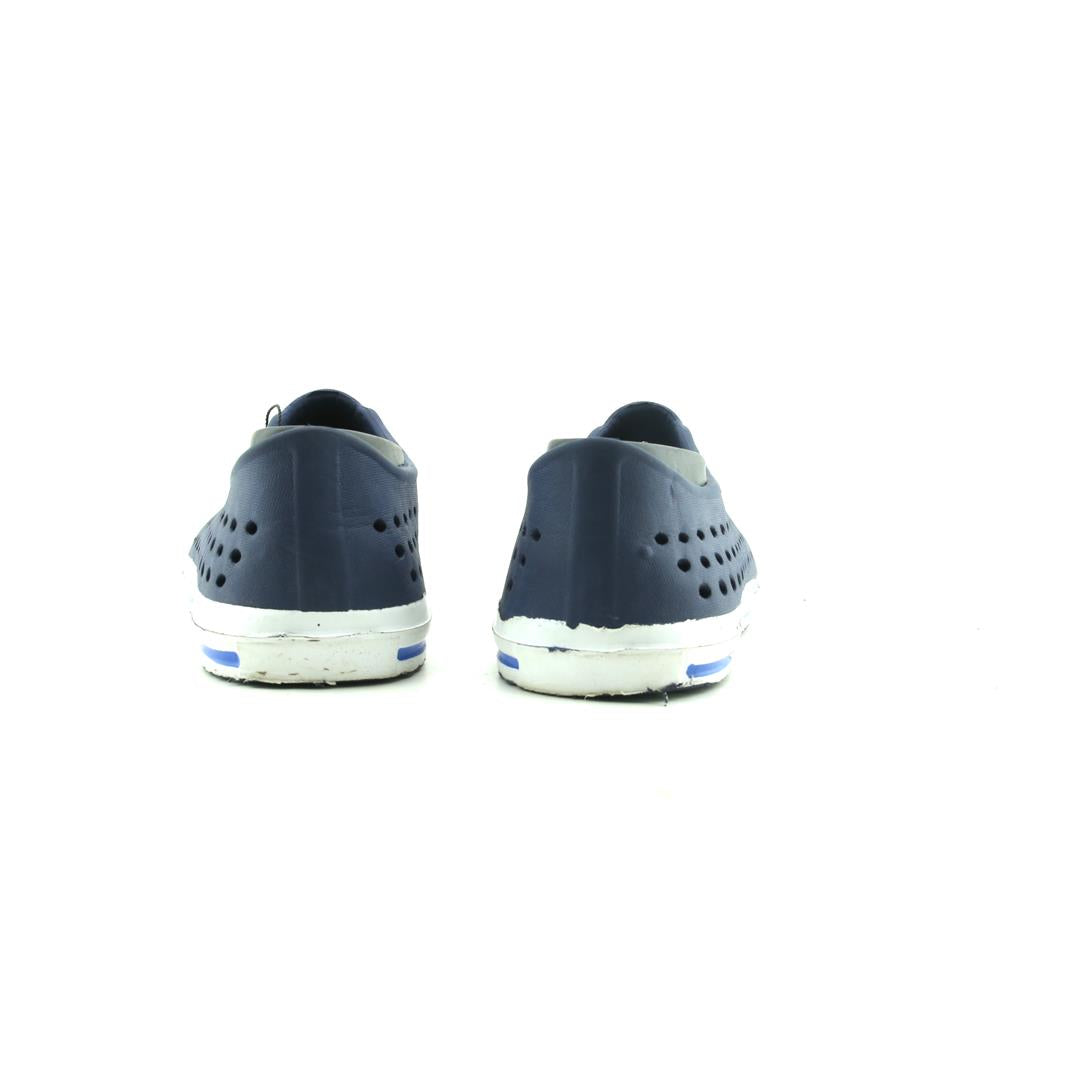 CREWCUTS  .