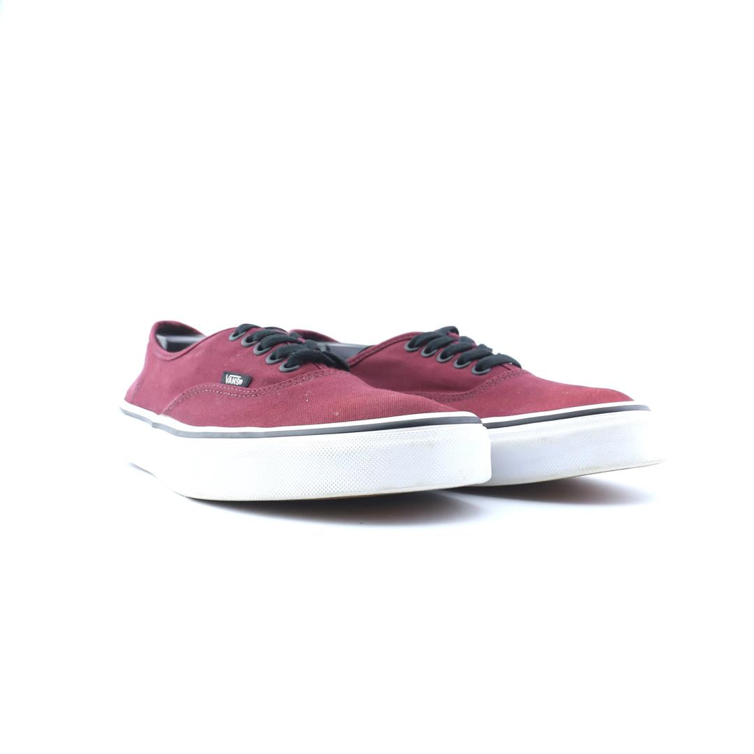 VANS AUTHENTIC