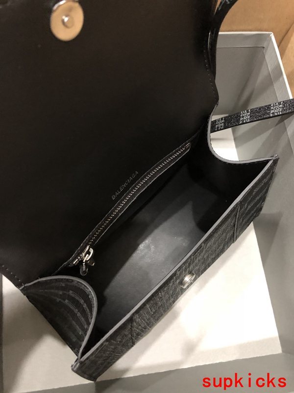 Amelia- BG Hourglass Bags - 086