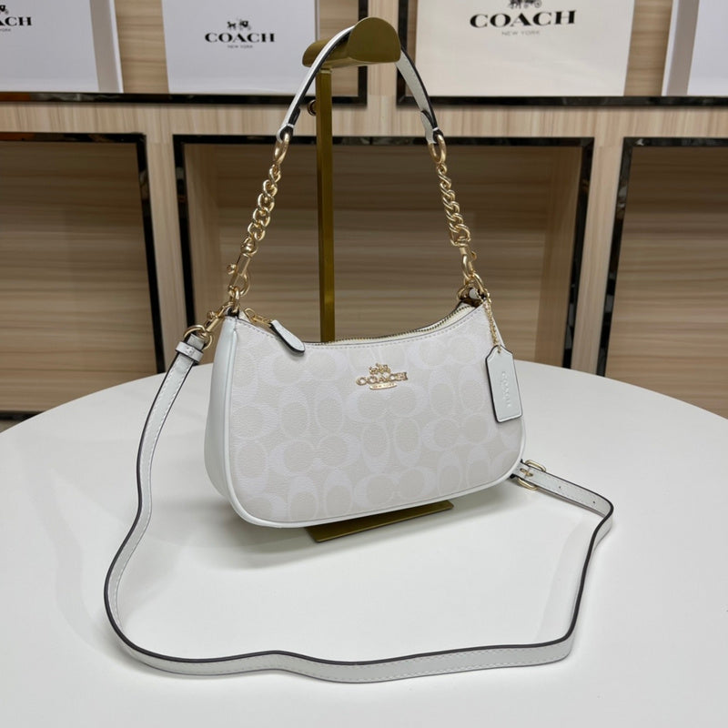 Amelia- CAH Bags - 740