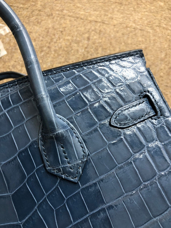 Amelia - HMS Bags - 1616